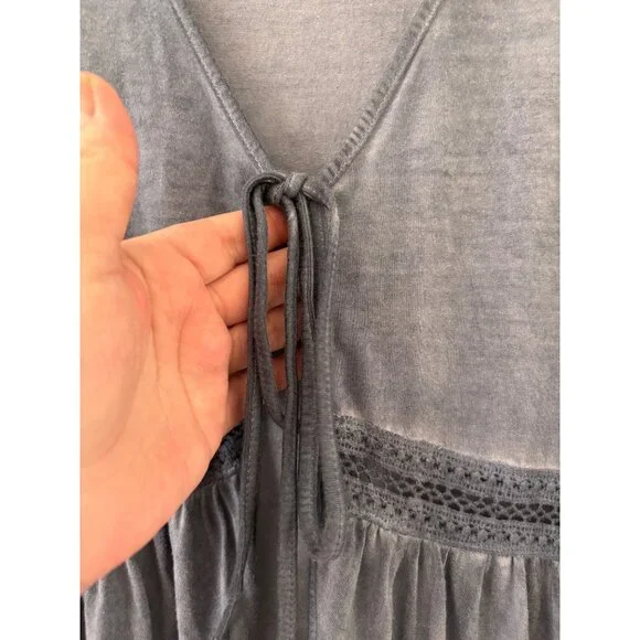 She + Sky Sleeveless Boho Tiered Vest With Lace Detail High Low Hem - Picture 8 of 10